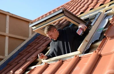 Pose de fenêtres de toit Velux à Chanu